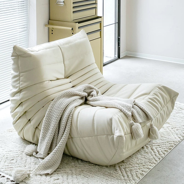 Le canap&eacute; Cuddlebug