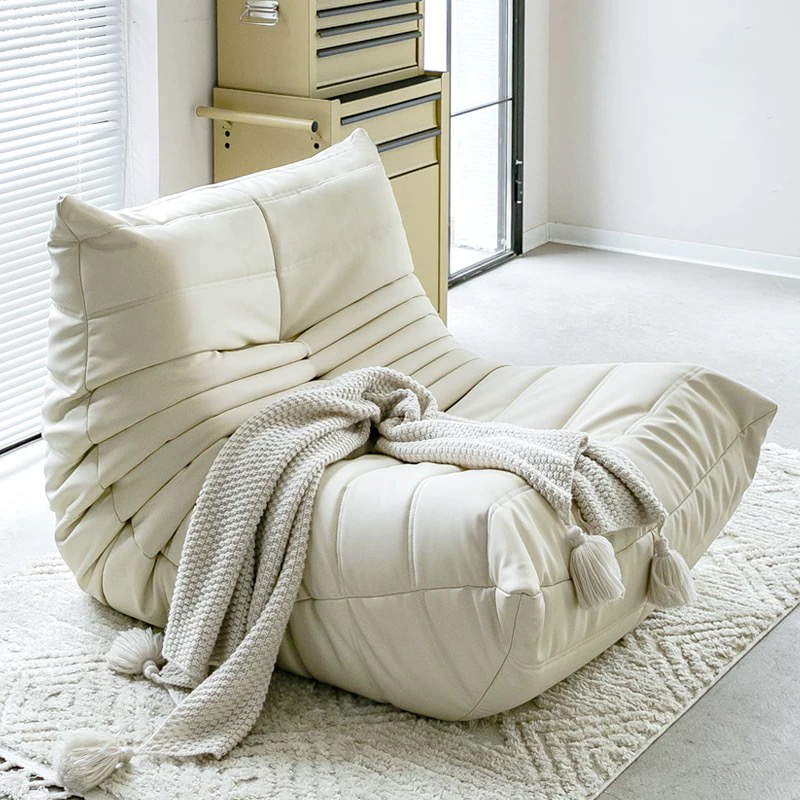 Le canap&eacute; Cuddlebug